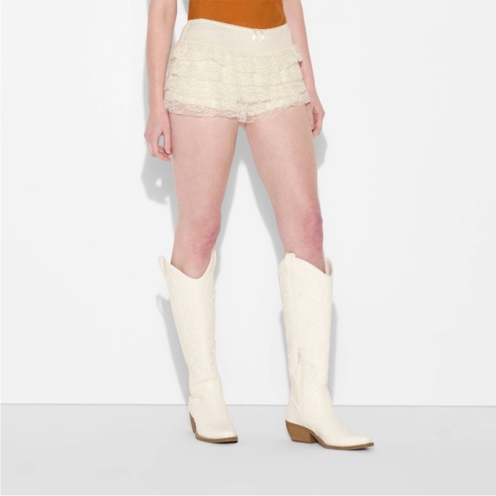 Coquette Cream Ruffle Shorts
